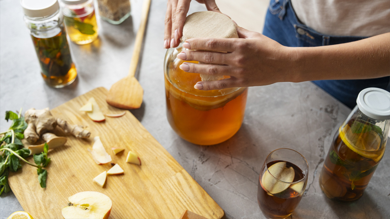 How to Make Apple Cider Vinegar