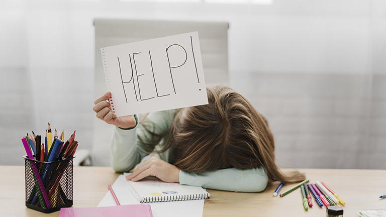 25 Best Journaling Prompts for Anxiety and Stress Relief