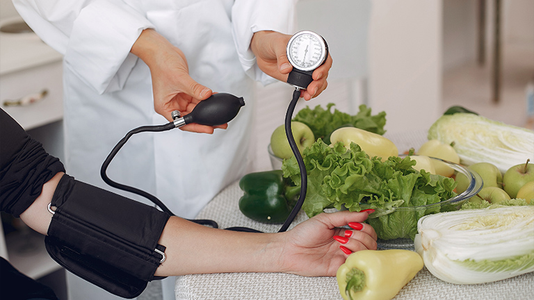 New Hypertension Guidelines: Early Treatment | No Alcohol