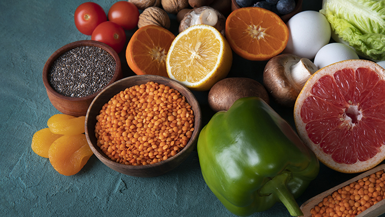 how to lower uric acid naturally with food
