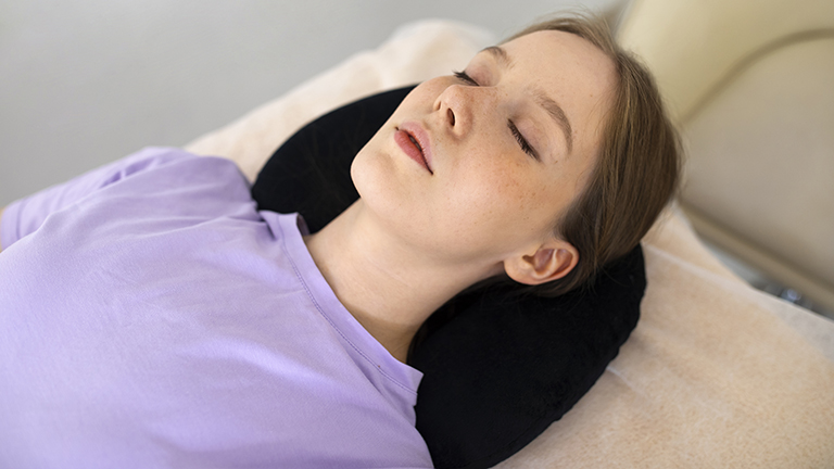 Pillow for Neck Pain Side Sleepers