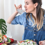 how to detox liver naturally at home