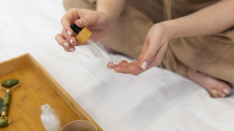 Essential Oils for Sleep and Relaxation